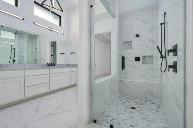 19408 Summit Glory TRL, Spicewood, TX 78669