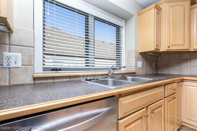 20695 Gaberty Drive, Clinton Township, MI 48038