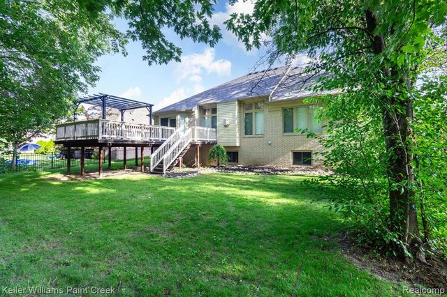 20695 Gaberty Drive, Clinton Township, MI 48038