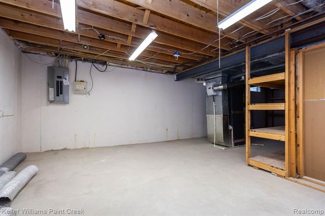 20695 Gaberty Drive, Clinton Township, MI 48038