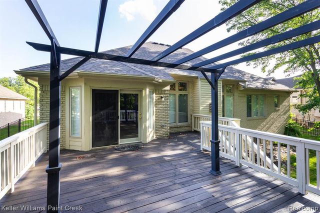 20695 Gaberty Drive, Clinton Township, MI 48038