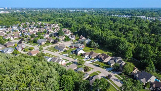 20695 Gaberty Drive, Clinton Township, MI 48038