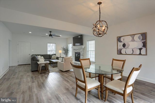 49 HAMLET CIR, Mechanicsburg, PA 17050