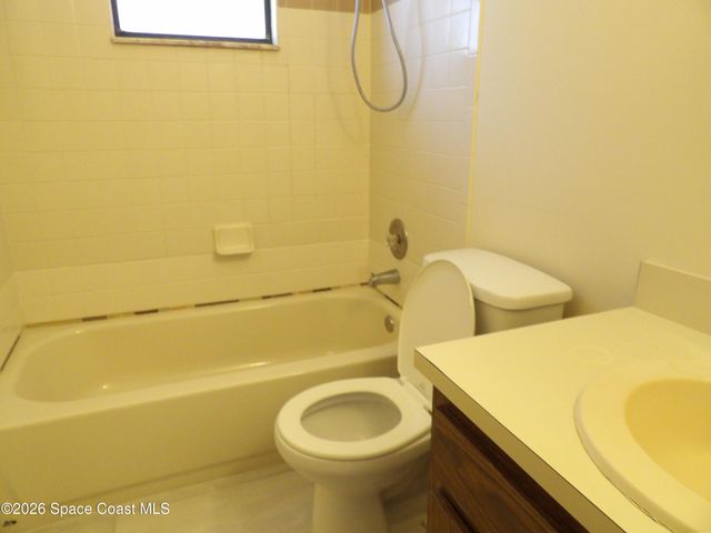 419 Windswept Avenue SW, Palm Bay, FL 32908