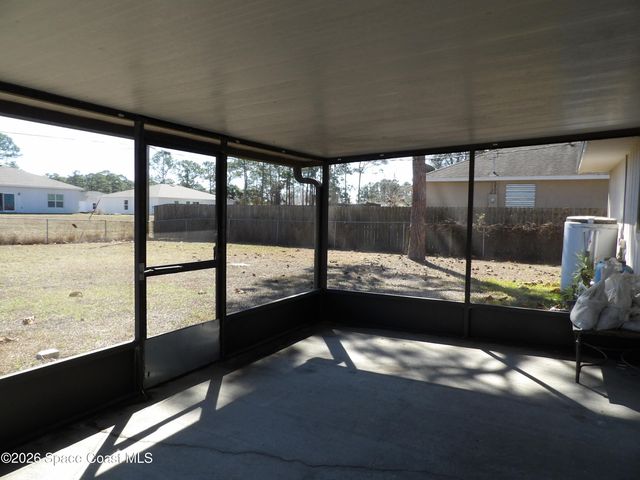 419 Windswept Avenue SW, Palm Bay, FL 32908