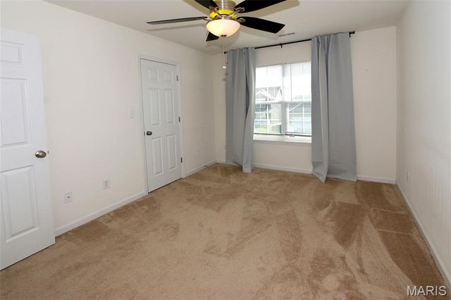 608 Palisades Drive, St Charles, MO 63301