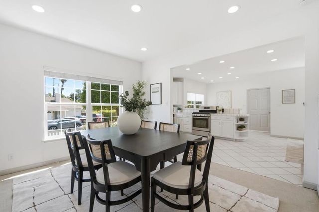 2101 Brittan Avenue, San Carlos, CA 94070