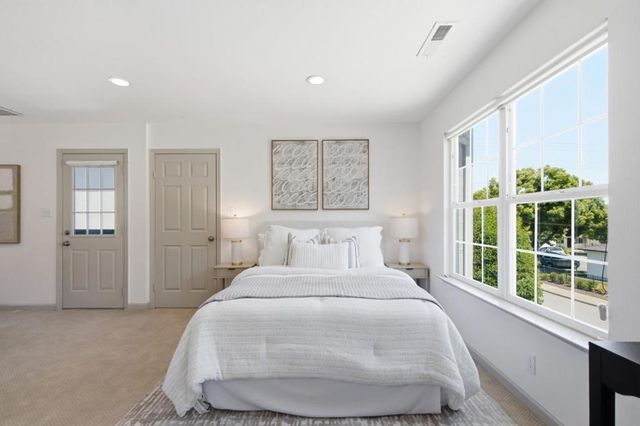 2101 Brittan Avenue, San Carlos, CA 94070