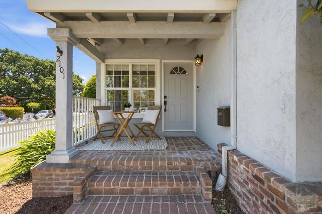 2101 Brittan Avenue, San Carlos, CA 94070