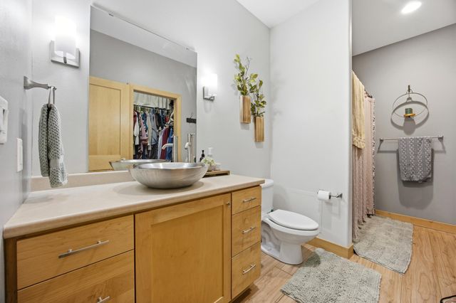 3847 43rd Avenue S, Moorhead, MN 56560