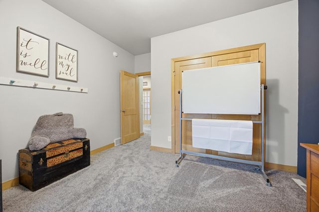 3847 43rd Avenue S, Moorhead, MN 56560