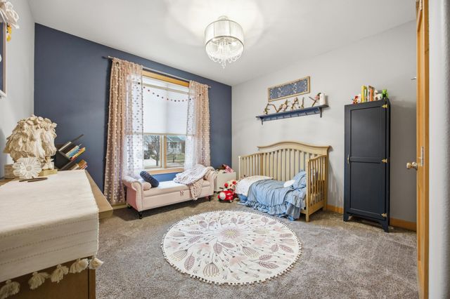 3847 43rd Avenue S, Moorhead, MN 56560