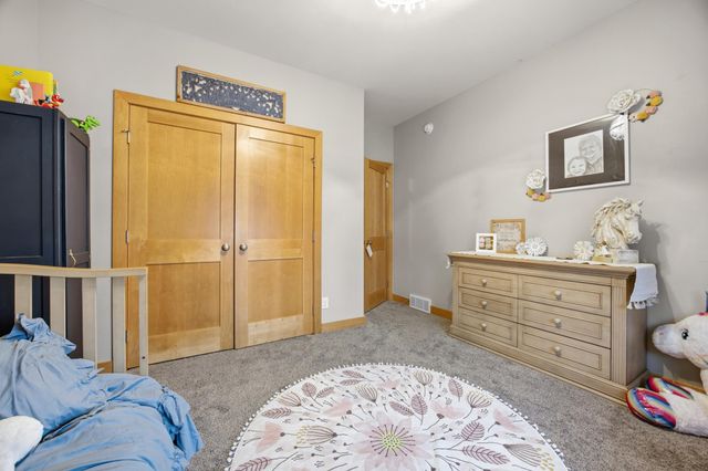 3847 43rd Avenue S, Moorhead, MN 56560