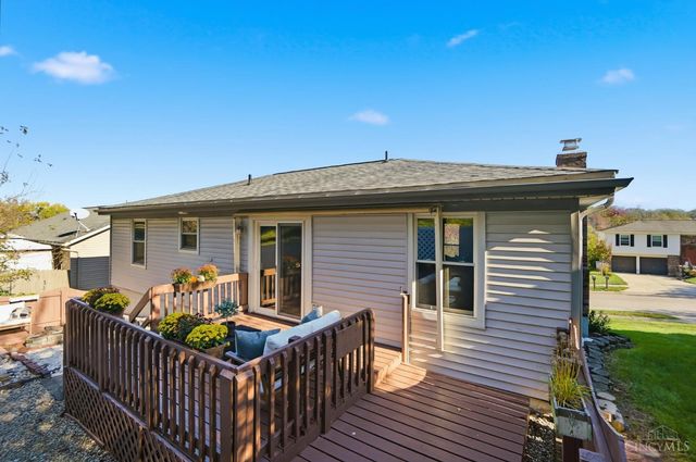 21 Orchard Knoll Drive, Reading, OH 45215