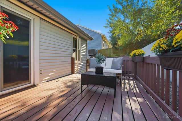 21 Orchard Knoll Drive, Reading, OH 45215