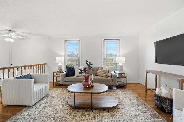 21 Orchard Knoll Drive, Reading, OH 45215