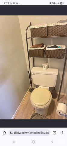 3301 columbus Street 5, Bakersfield, CA 93306