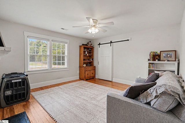 44 Wofford Road, Taylors, SC 29687