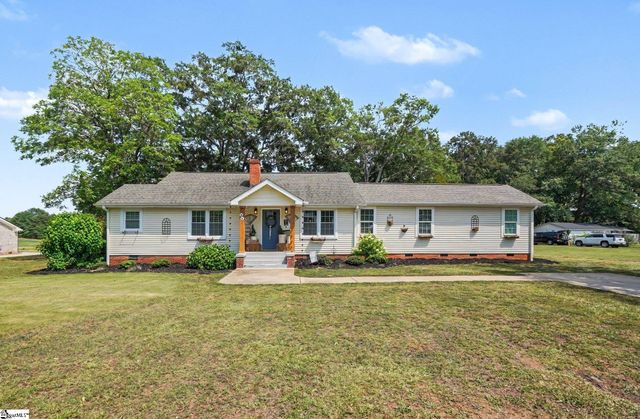 44 Wofford Road, Taylors, SC 29687