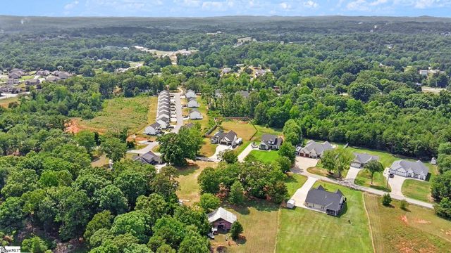 44 Wofford Road, Taylors, SC 29687