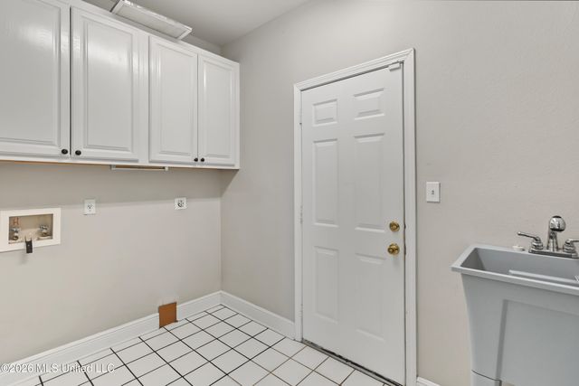 14158 Longwood Circle, D'iberville, MS 39540