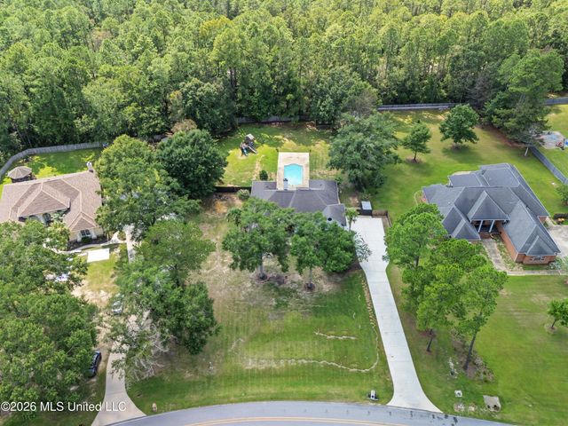 14158 Longwood Circle, D'iberville, MS 39540