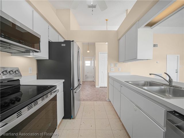 3233 Peace Street, Sebring, FL 33875