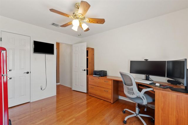 1105 Delia Chapa LN, Hutto, TX 78634