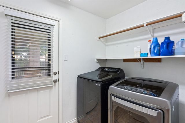 1105 Delia Chapa LN, Hutto, TX 78634