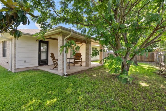 1105 Delia Chapa LN, Hutto, TX 78634
