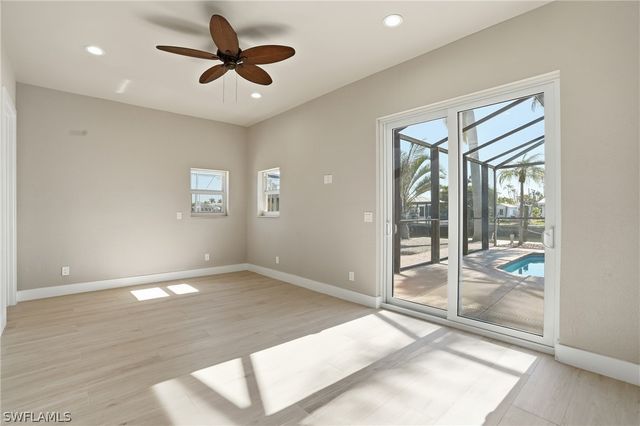 132 Egret ST, Fort Myers Beach, FL 33931