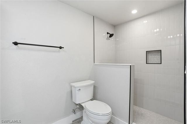 132 Egret ST, Fort Myers Beach, FL 33931