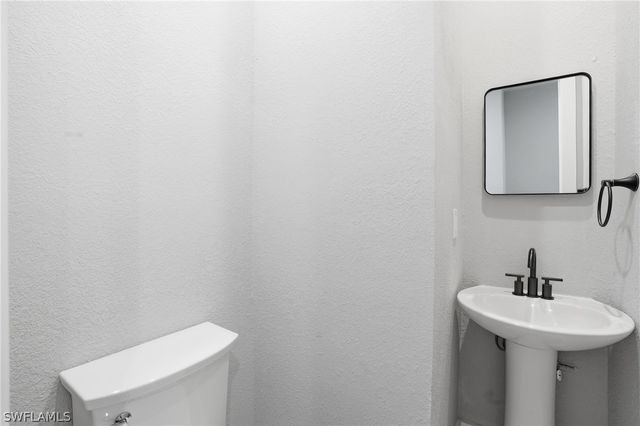 132 Egret ST, Fort Myers Beach, FL 33931