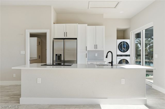 132 Egret ST, Fort Myers Beach, FL 33931