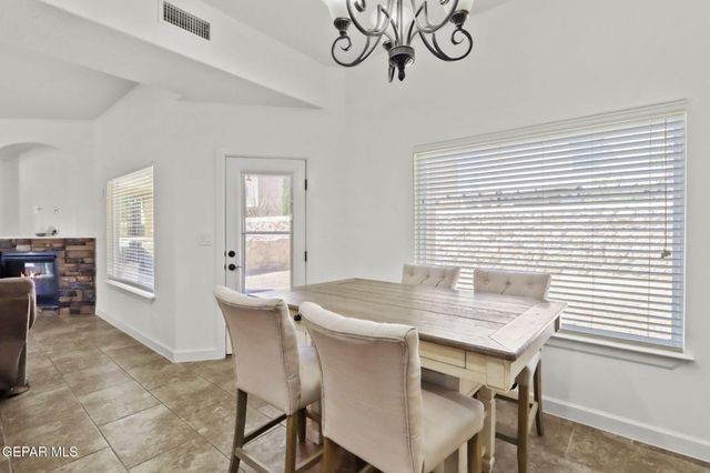 11621 SAINT MARTIN Way, El Paso, TX 79936