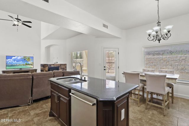 11621 SAINT MARTIN Way, El Paso, TX 79936