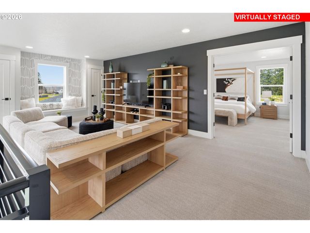 16114 BARLOW TRAIL Ln, Oregon City, OR 97045