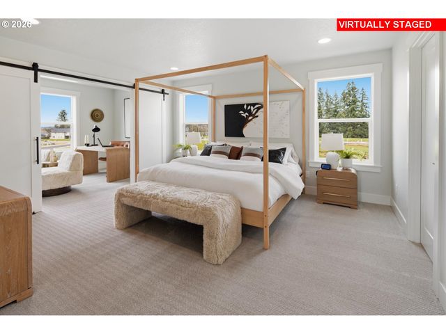 16114 BARLOW TRAIL Ln, Oregon City, OR 97045