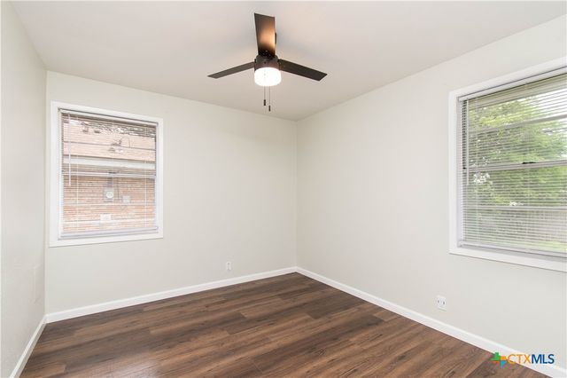 3005 Glenwood Drive, Temple, TX 76502