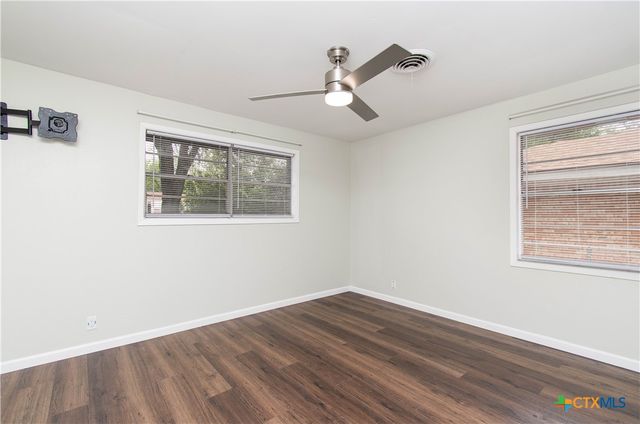 3005 Glenwood Drive, Temple, TX 76502