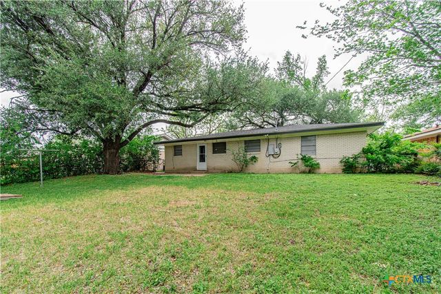 3005 Glenwood Drive, Temple, TX 76502