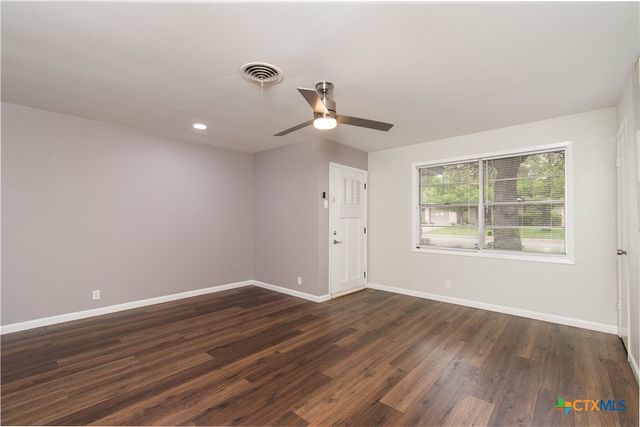 3005 Glenwood Drive, Temple, TX 76502