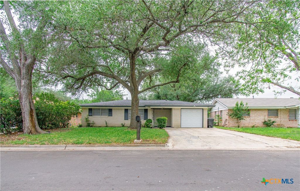 3005 Glenwood Drive, Temple, TX 76502