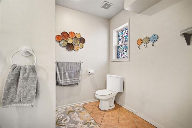 4824 NE 47th Street, Kansas City, MO 64117