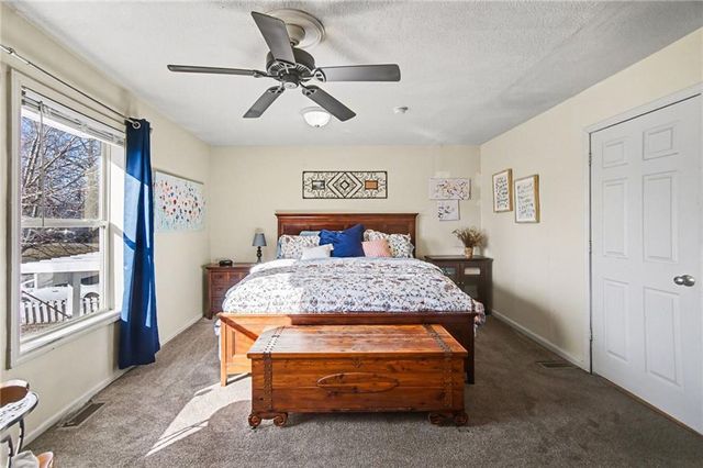 4824 NE 47th Street, Kansas City, MO 64117