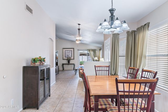 4014 W Fallen Leaf Lane, Glendale, AZ 85310