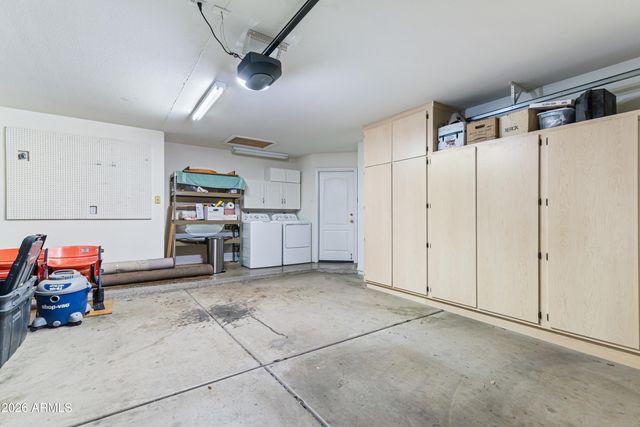 4014 W Fallen Leaf Lane, Glendale, AZ 85310