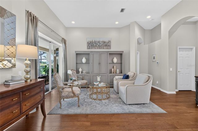 9109 WOODRIDGE RUN DRIVE, Tampa, FL 33647