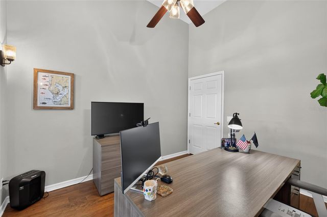 9109 WOODRIDGE RUN DRIVE, Tampa, FL 33647
