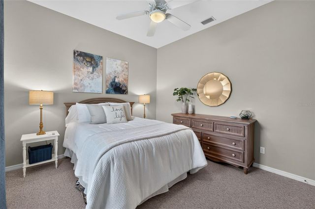 9109 WOODRIDGE RUN DRIVE, Tampa, FL 33647